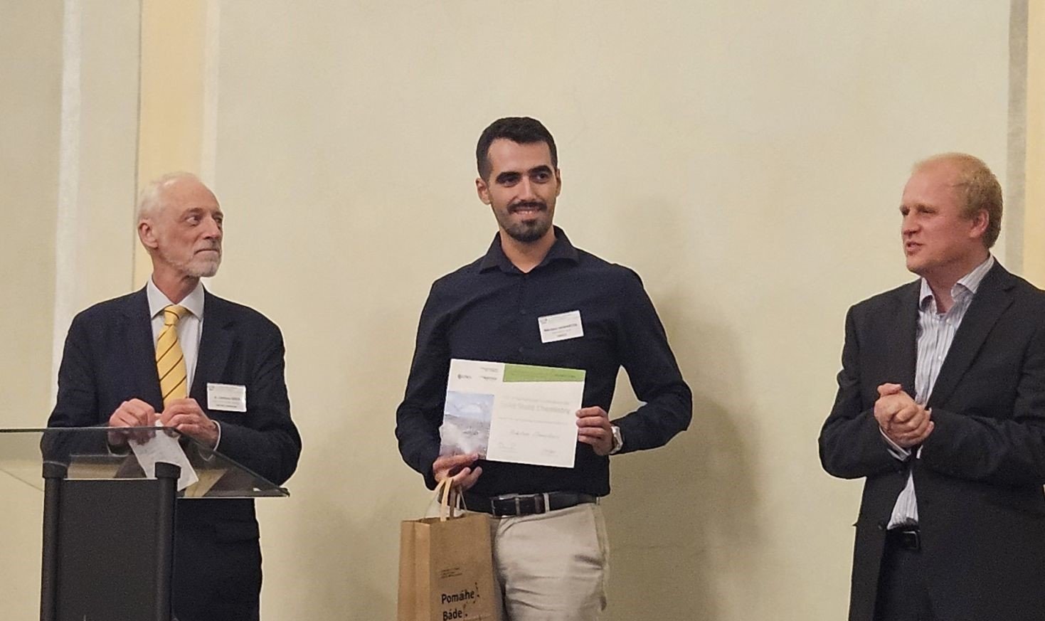 1726860039273 1726860039273