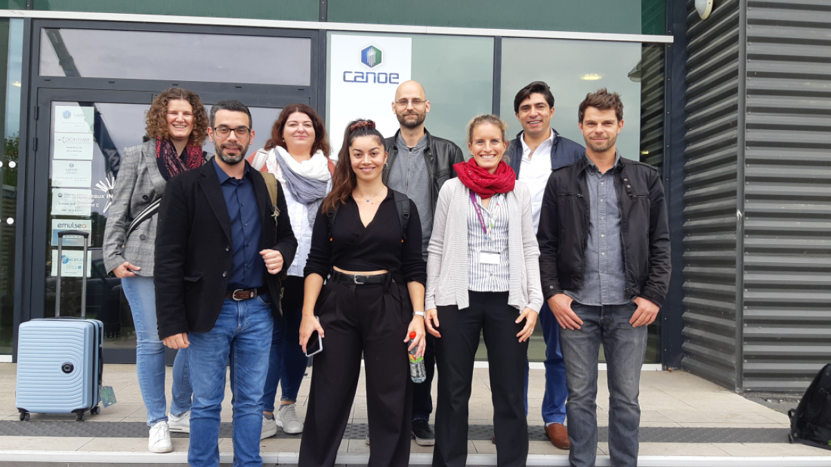 Group picture upon tour of the CANOE's facilities